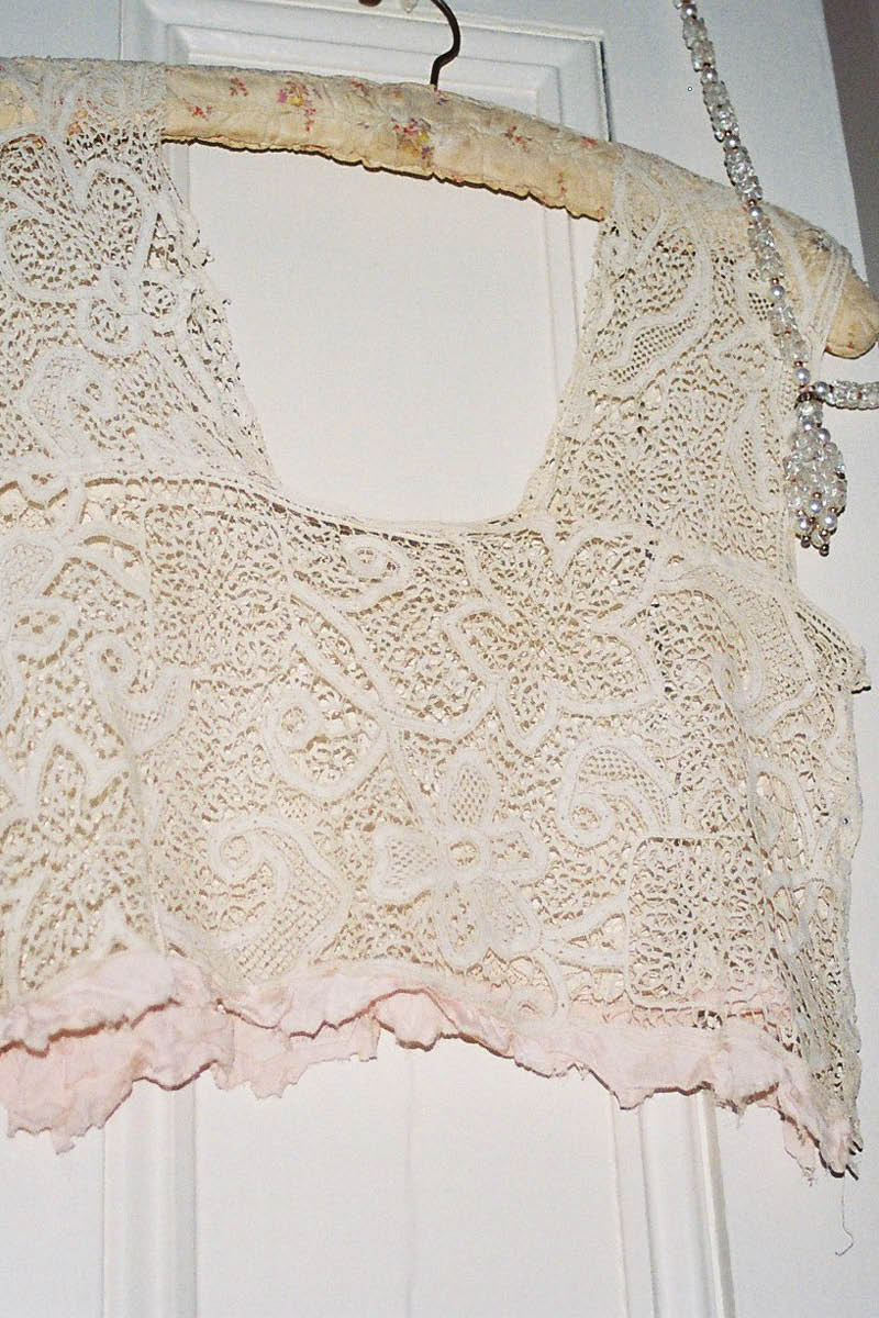 Vintage 'Betty Lee of California' Lace Crop